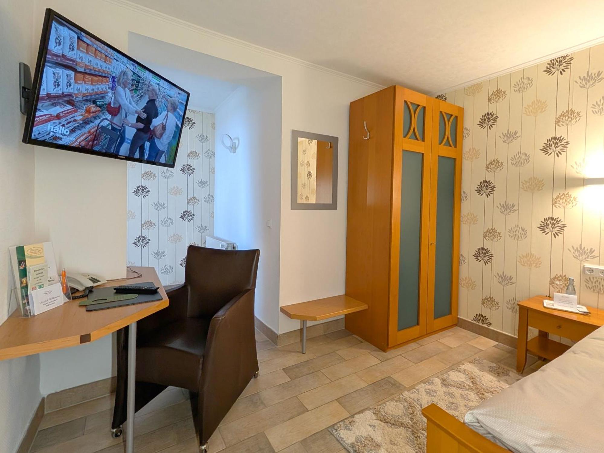 Hotel Maurer Saarwellingen Extérieur photo