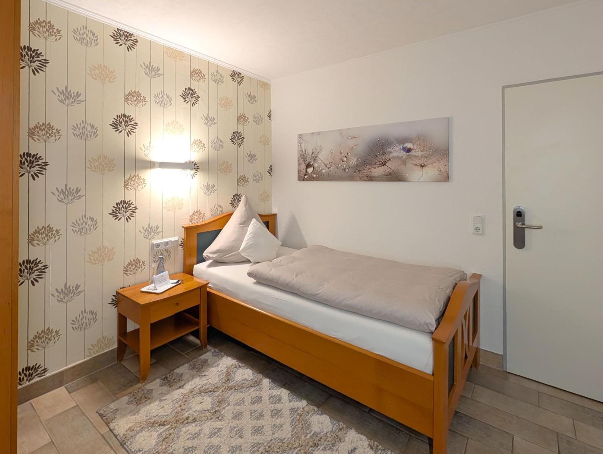 Hotel Maurer Saarwellingen Extérieur photo