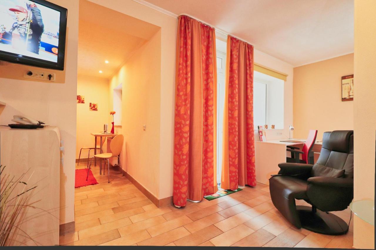 Hotel Maurer Saarwellingen Extérieur photo