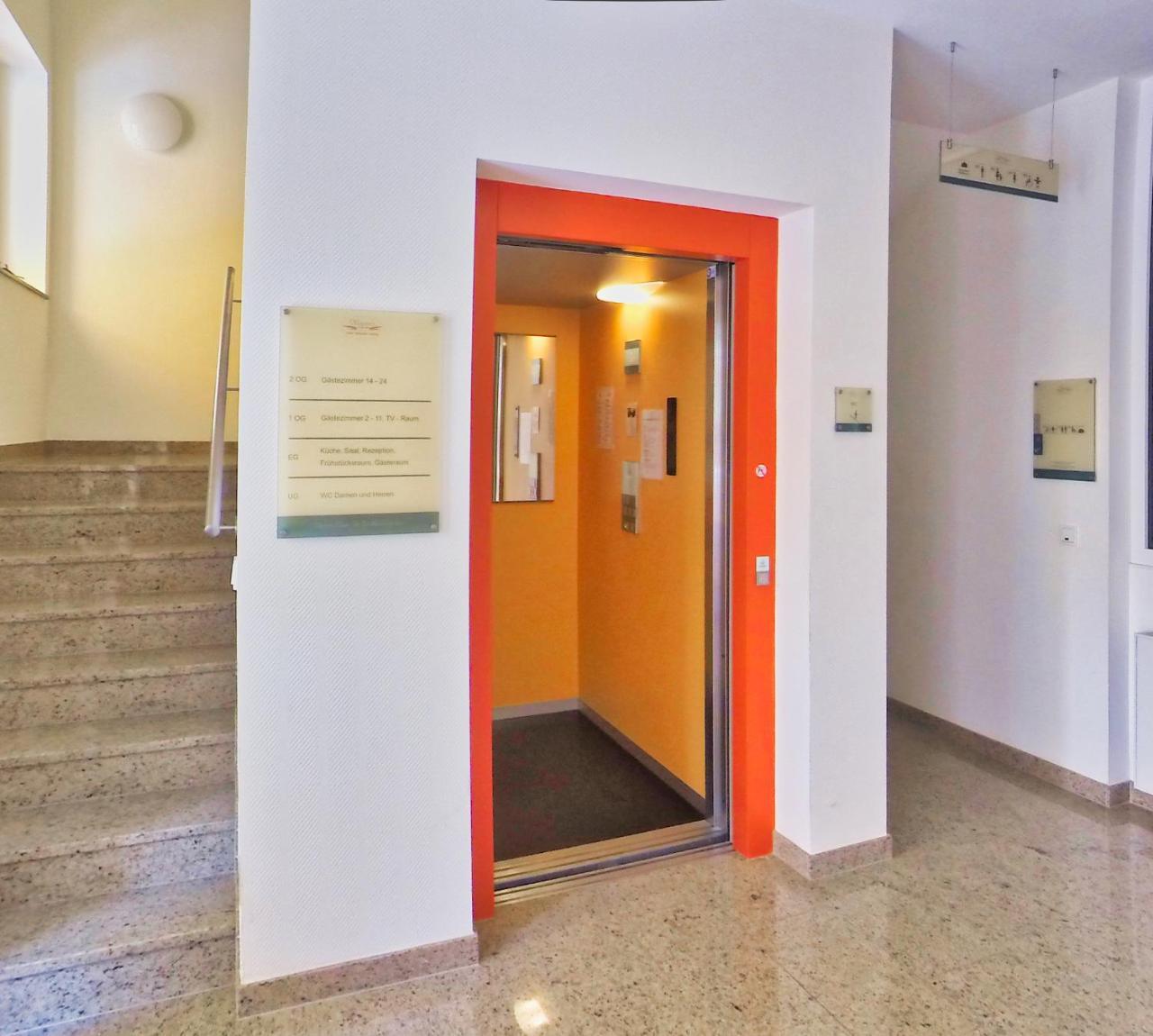 Hotel Maurer Saarwellingen Extérieur photo