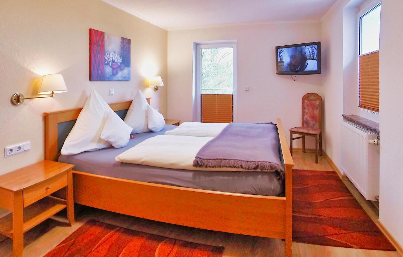 Hotel Maurer Saarwellingen Extérieur photo