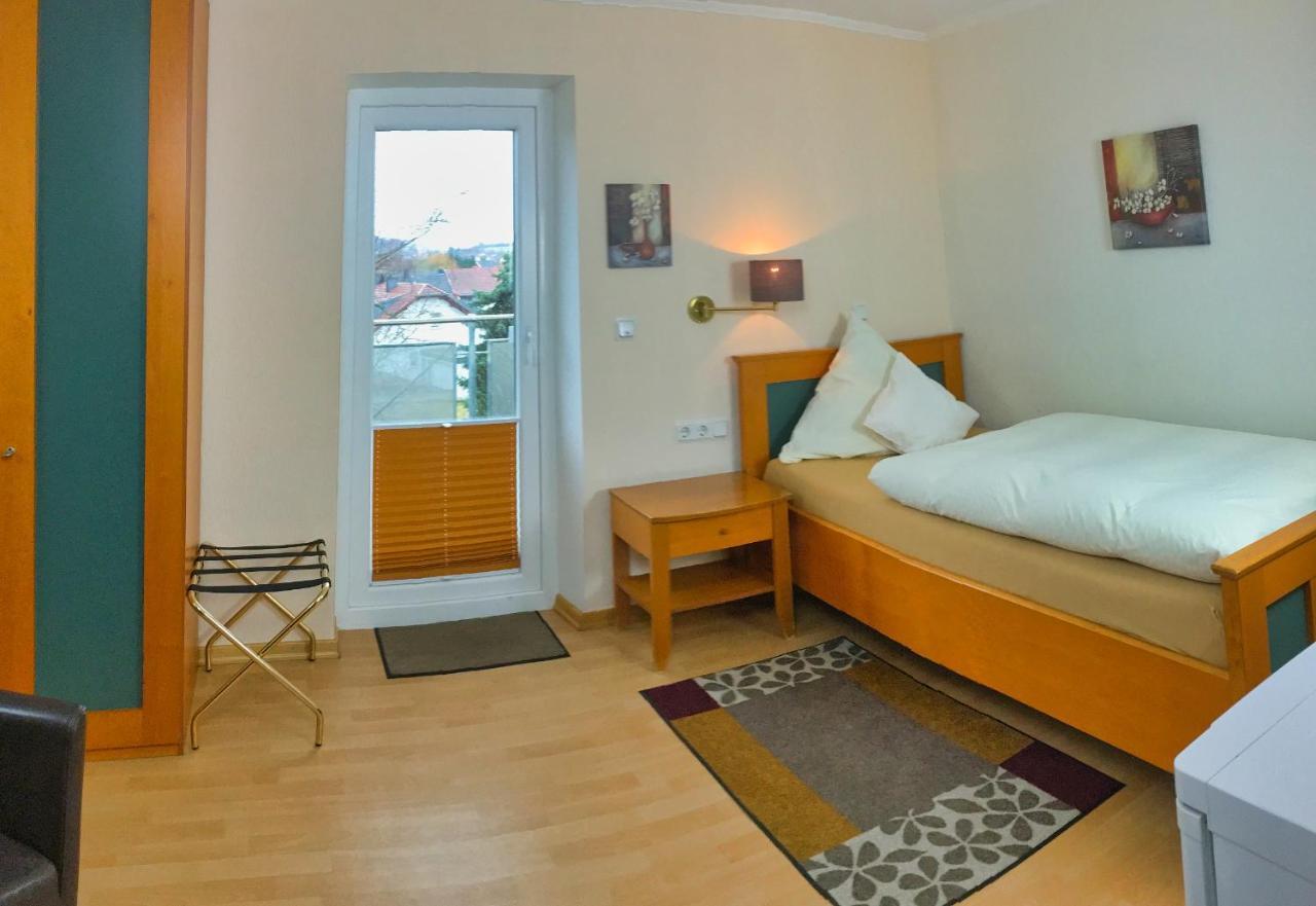 Hotel Maurer Saarwellingen Extérieur photo
